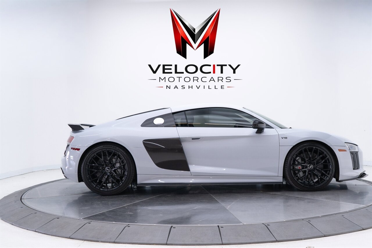 Used 2018 Audi R8 V10 plus AWD/4WD image 5