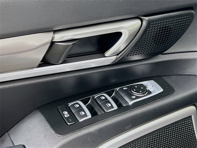 Used 2024 Kia Telluride LX image 9
