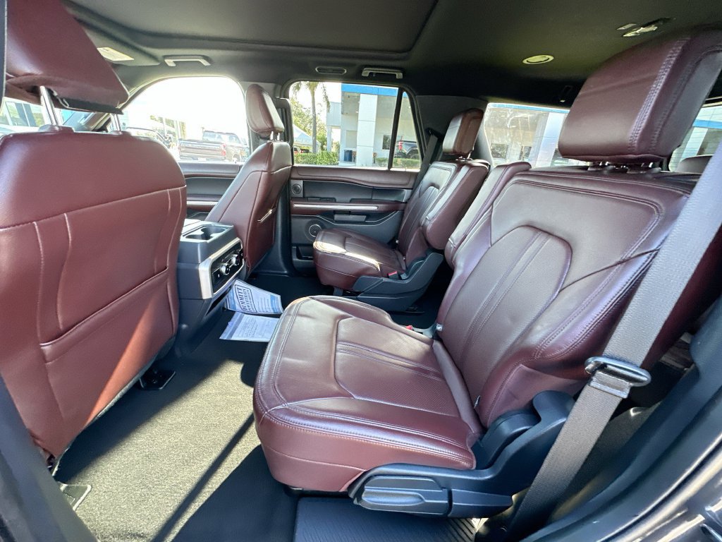 Used 2024 Ford Expedition Limited RWD image 26