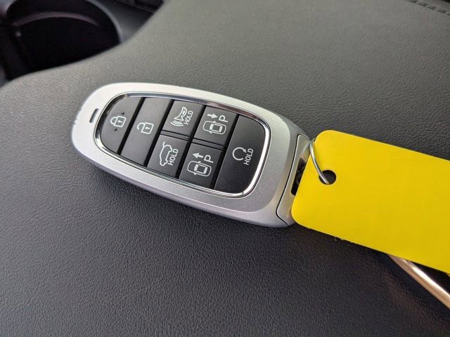 Used 2023 Hyundai Palisade Calligraphy image 31