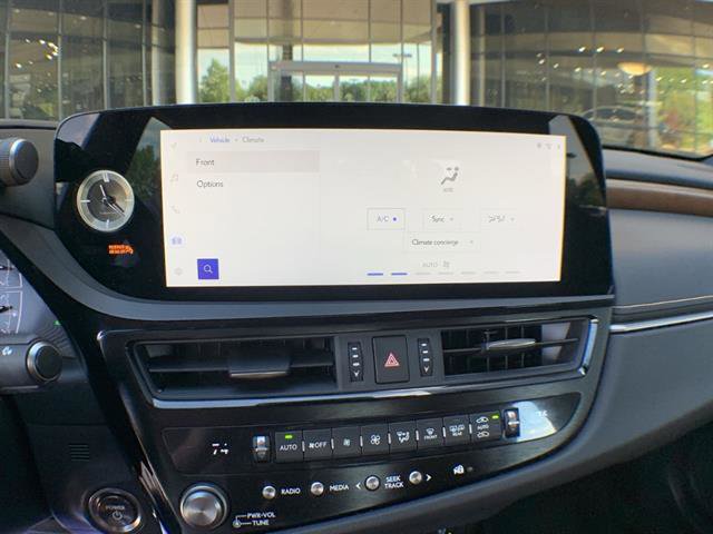 Certified 2025 Lexus ES 300h w/ Premium Package FWD image 19