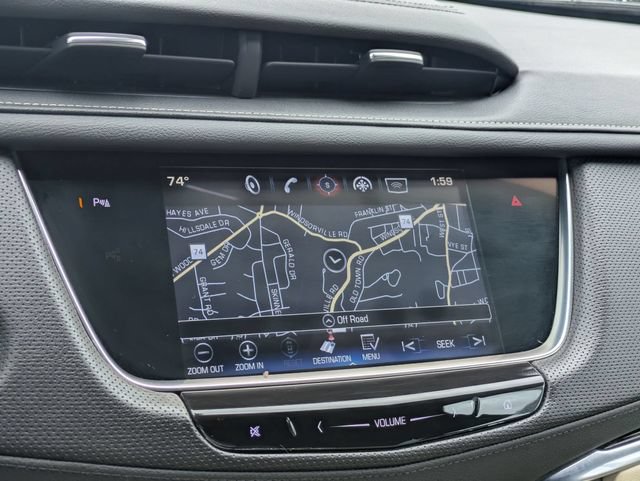 Used 2017 Cadillac XT5 Premium Luxury AWD/4WD image 21