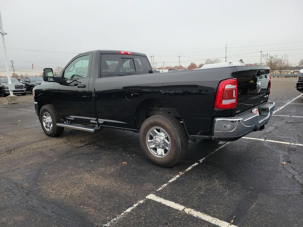 New 2024 RAM 2500 Tradesman w/ Safety Group AWD/4WD image 5