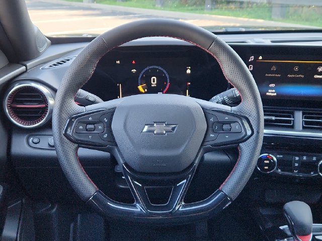 New 2026 Chevrolet Trax RS w/ Sunroof Package FWD image 21