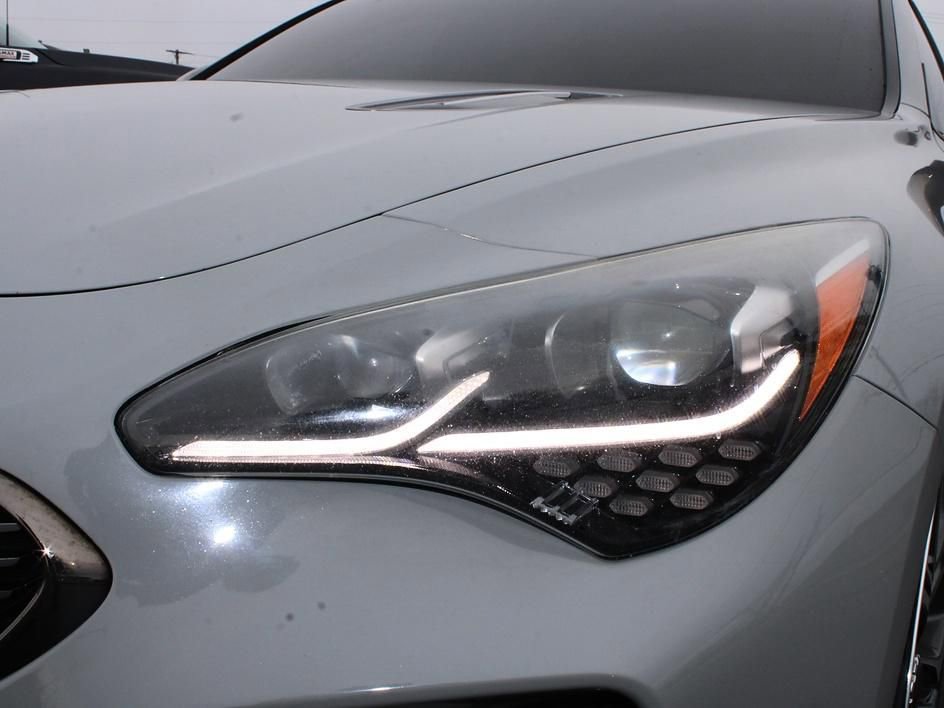 Used 2018 Kia Stinger GT image 13