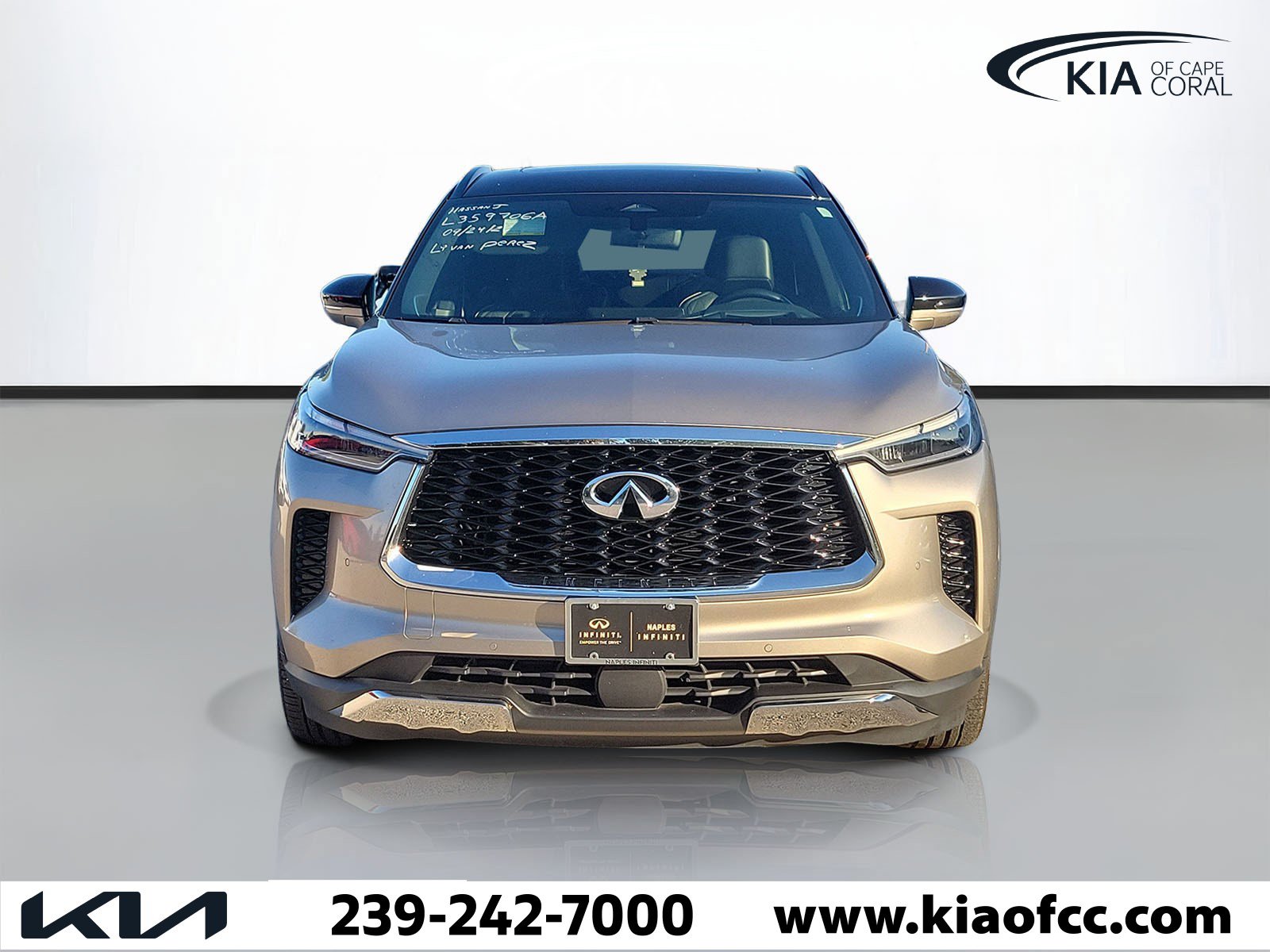 Used 2022 INFINITI QX60 Autograph AWD/4WD image 2