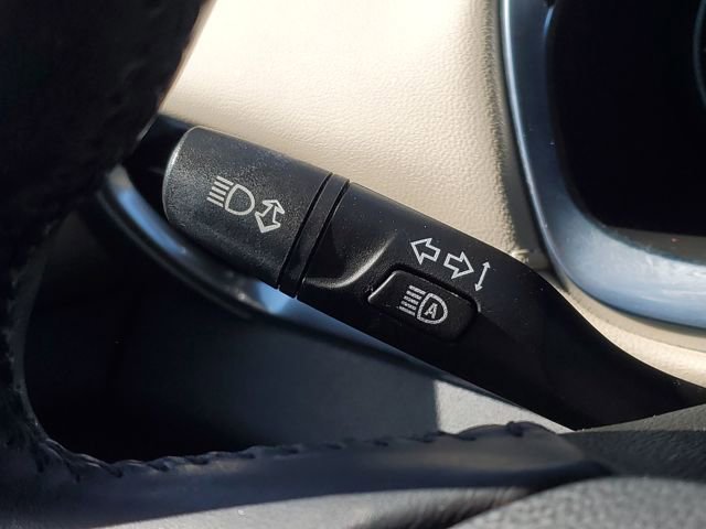 Used 2022 Chevrolet Traverse LT AWD/4WD image 13