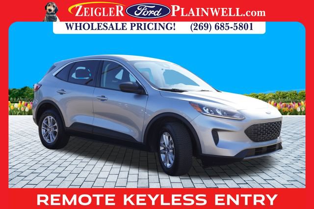 Used 2022 Ford Escape SE w/ Cold Weather Package image 7