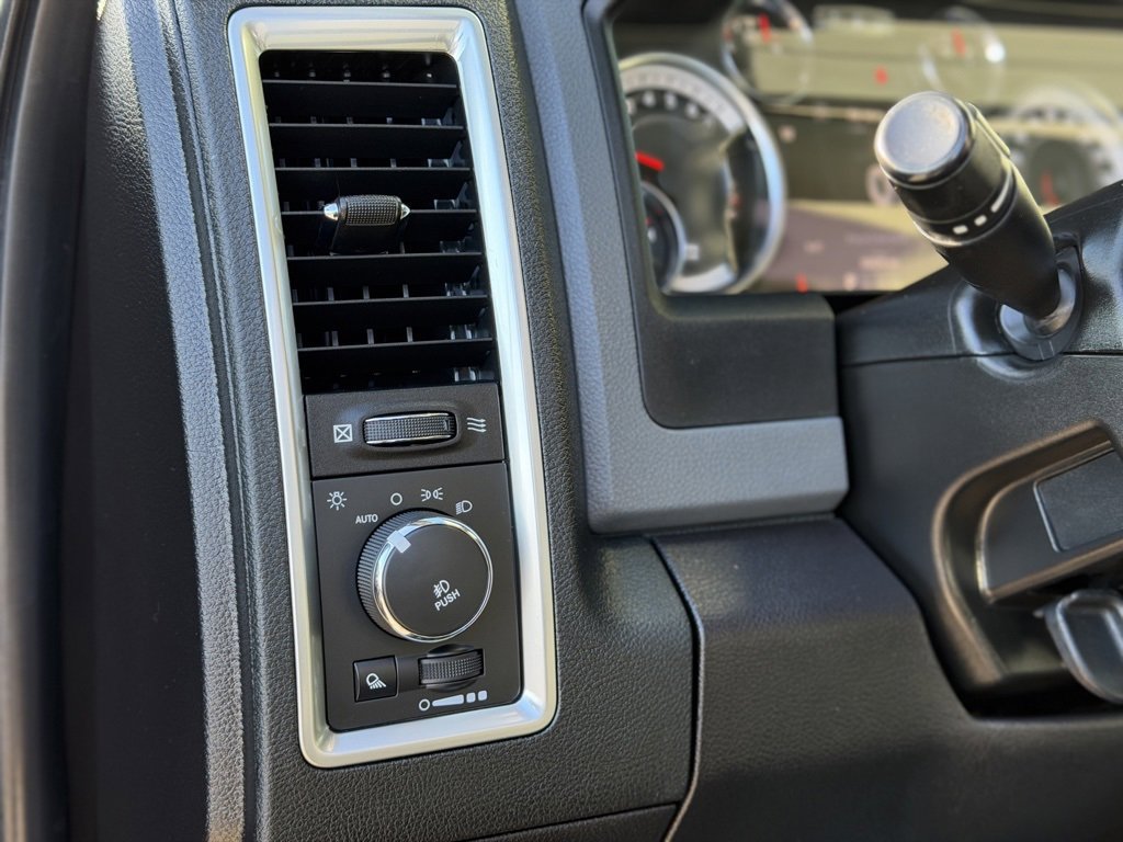 Used 2014 RAM 1500 Big Horn image 22