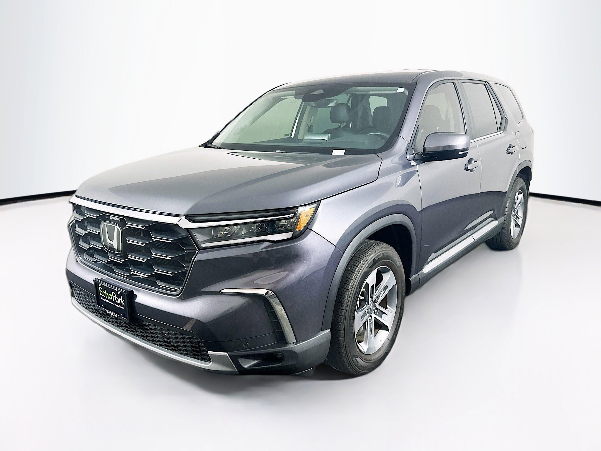 Used 2024 Honda Pilot EX-L image 3