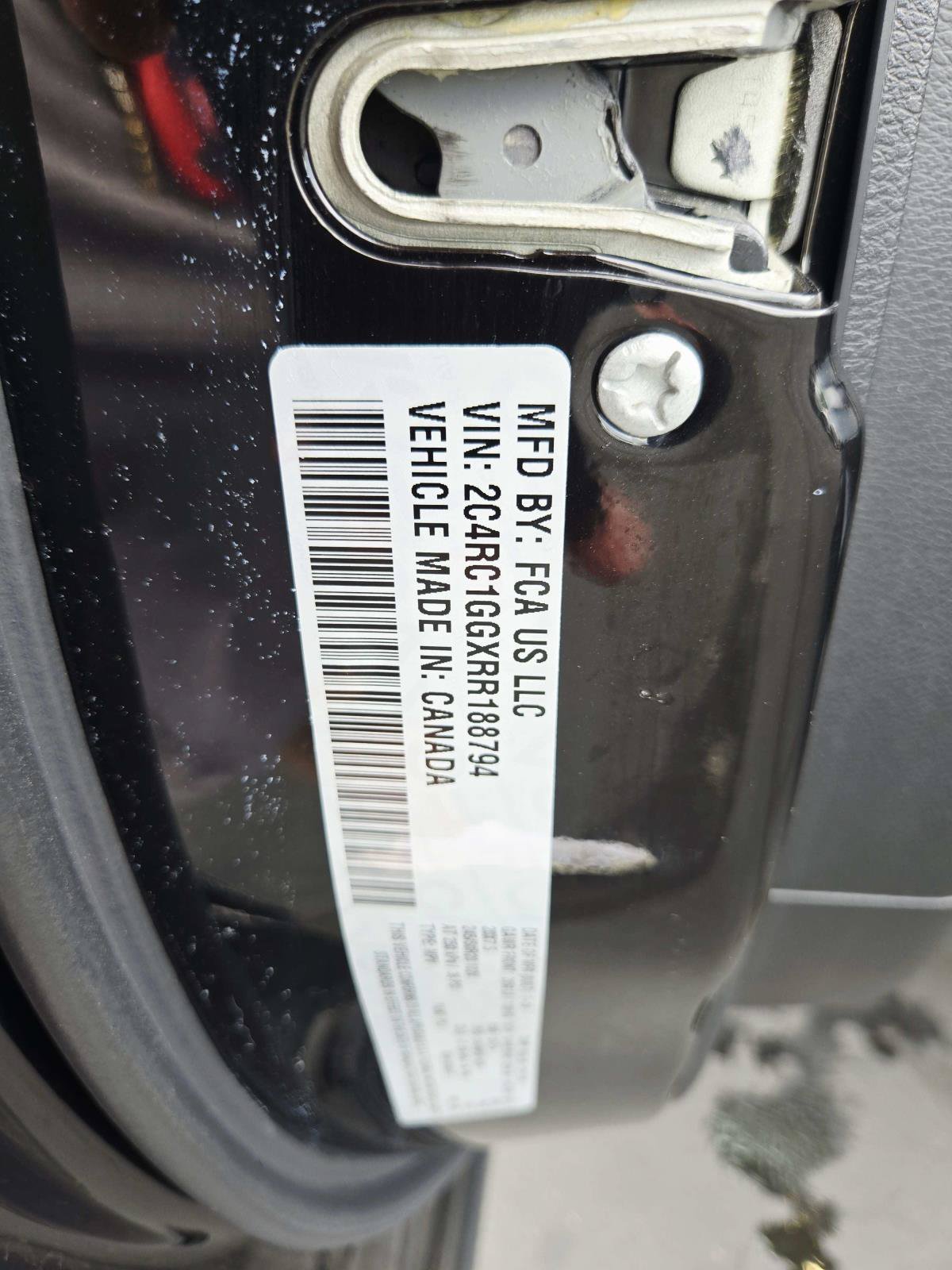 Used 2024 Chrysler Pacifica Limited w/ S Appearance Package FWD image 44