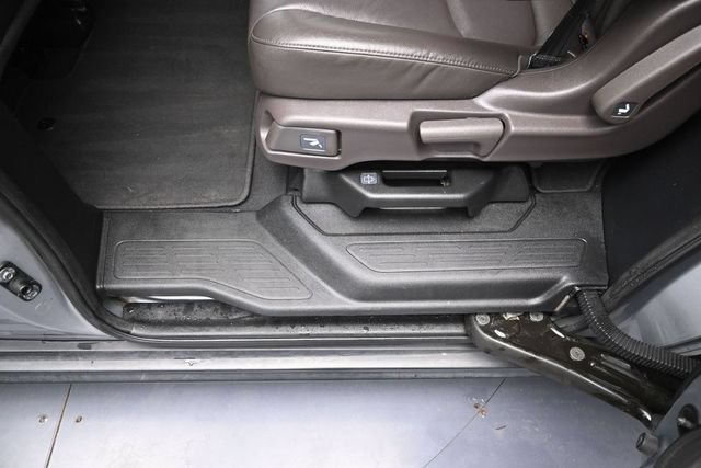 Used 2020 Honda Odyssey EX-L image 2