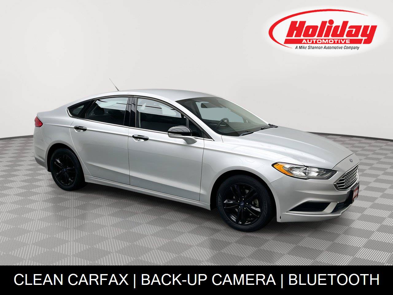 Used 2018 Ford Fusion SE FWD image 1