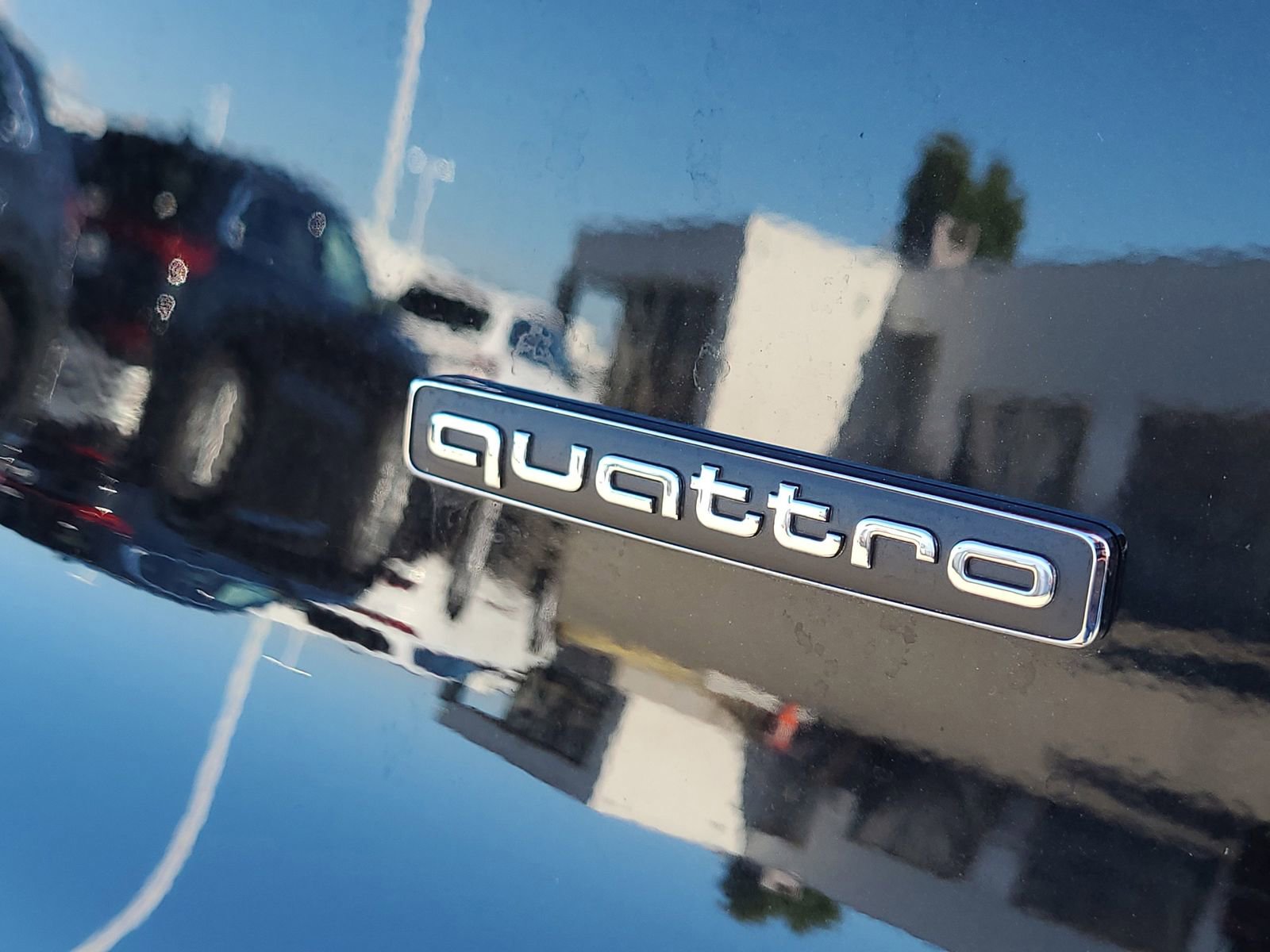 Used 2025 Audi Q5 Premium Plus w/ Premium Plus image 7