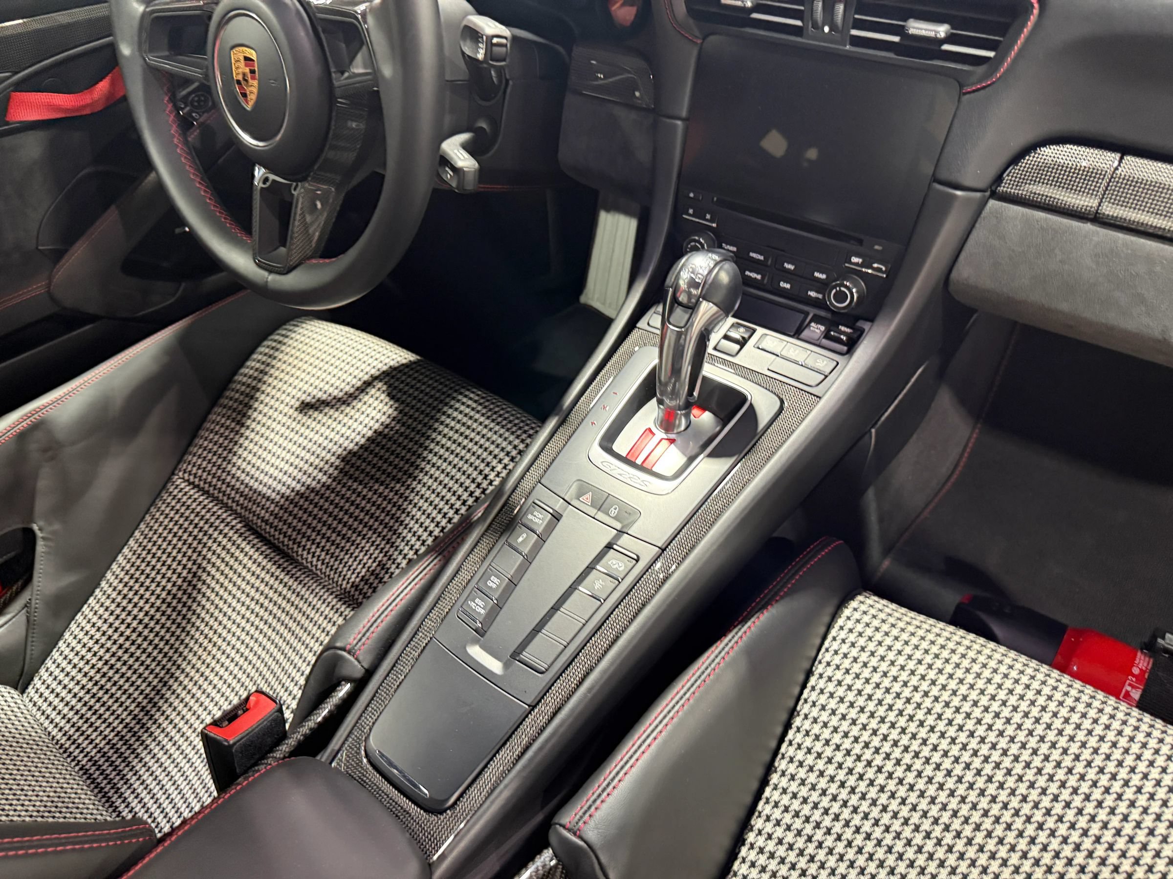 Used 2018 Porsche 911 GT2 RS RWD image 55
