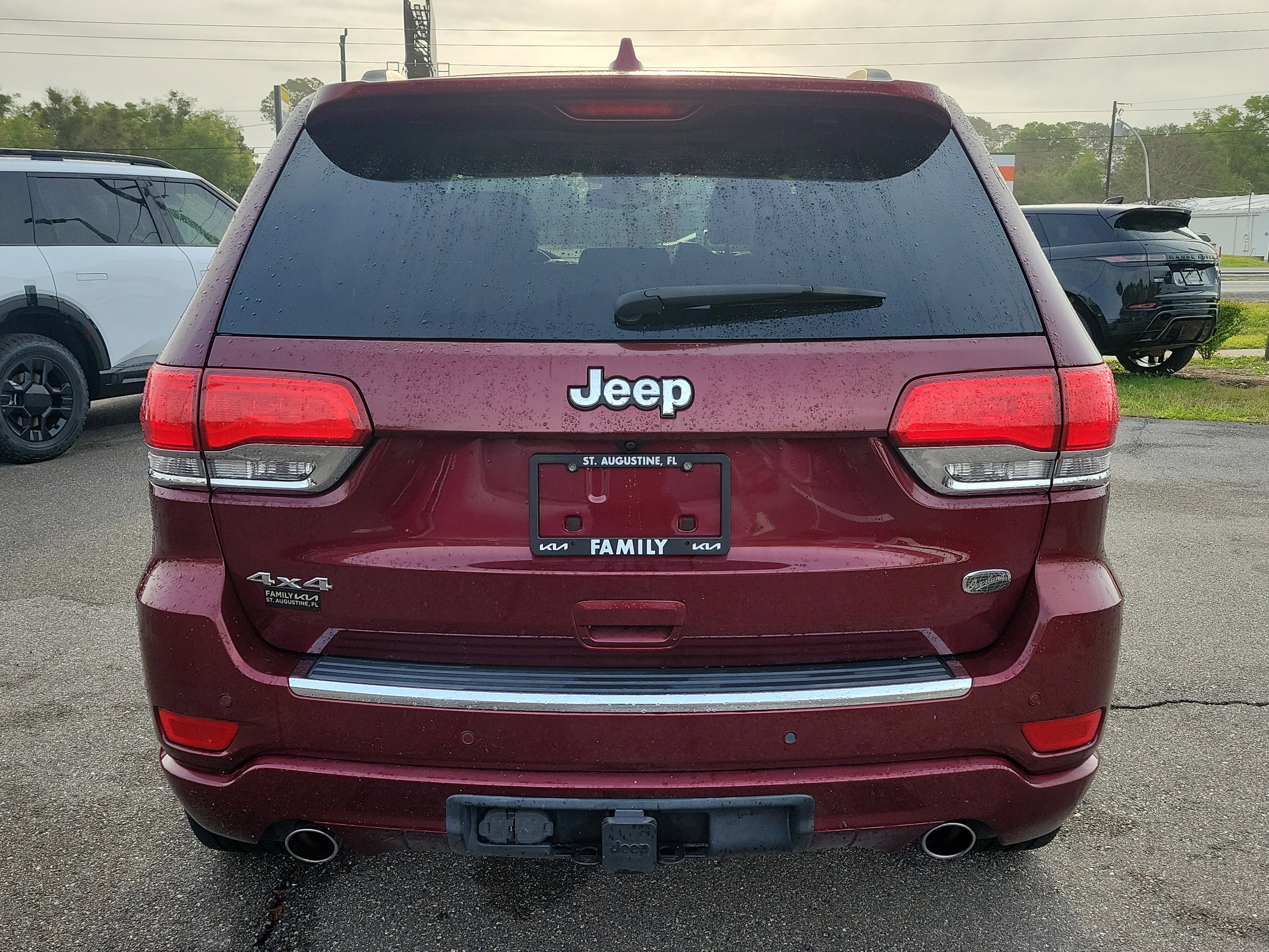 Used 2017 Jeep Grand Cherokee Overland image 5
