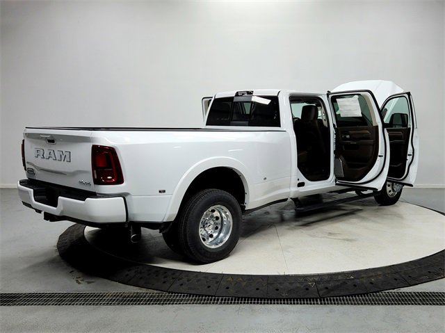New 2026 RAM 3500 Longhorn image 15