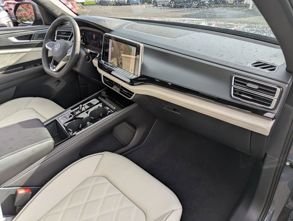 New 2026 Volkswagen Atlas Cross Sport SEL Premium R-Line image 40