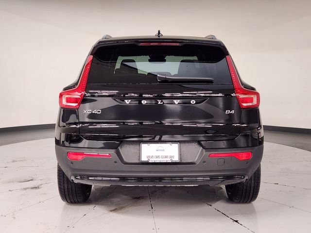 New 2026 Volvo XC40 B4 Plus w/ Protection Package Premier FWD image 10