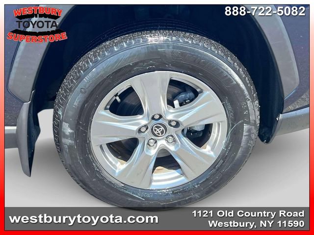 Used 2024 Toyota RAV4 XLE w/ Convenience Package AWD/4WD image 13