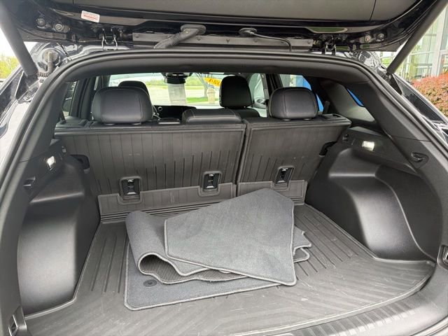 Used 2024 Chevrolet Blazer EV LT image 11