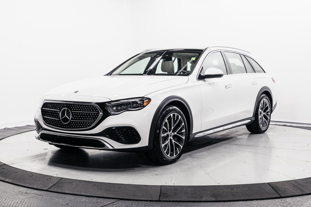 Used 2025 Mercedes-Benz E 450 4MATIC All-Terrain Wagon w/ Multicontour Seating Package image 3