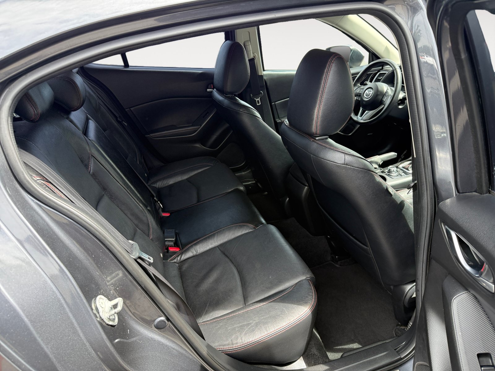 Used 2014 MAZDA MAZDA3 s Grand Touring FWD image 18