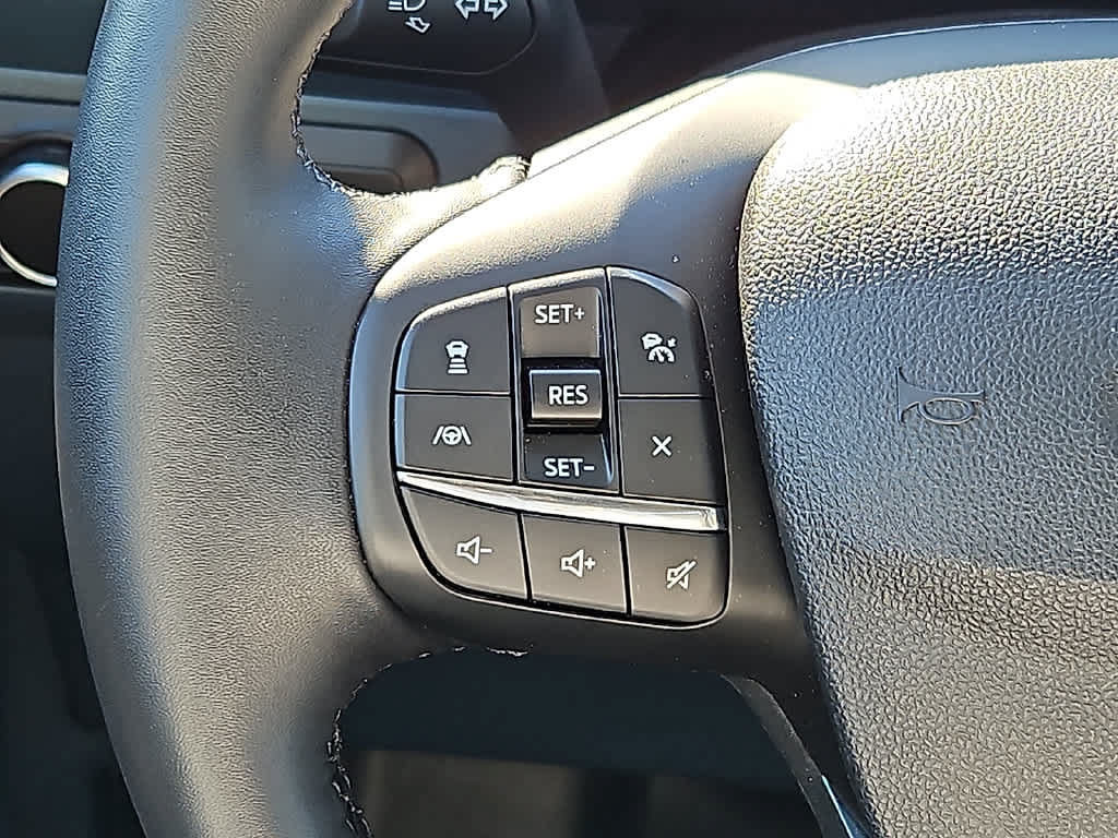 Used 2025 Ford Maverick Lariat w/ 4K Tow Package AWD/4WD image 21