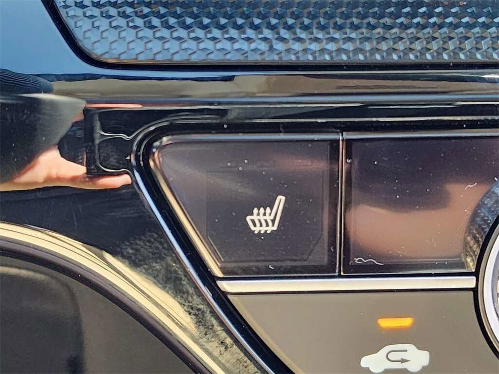 Used 2024 Honda CR-V EX-L image 8