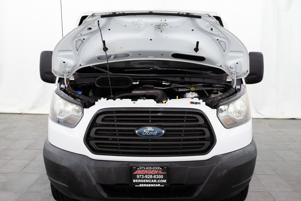 Used 2016 Ford Transit 250 130 Low Roof RWD image 3