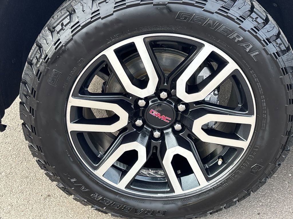Used 2022 GMC Sierra 1500 AT4 w/ AT4 Premium Package image 34
