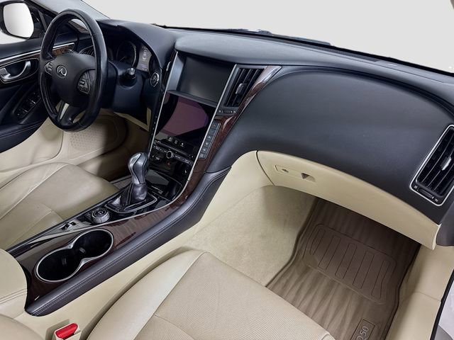 Used 2015 INFINITI Q50 Premium w/ Technology Package image 29
