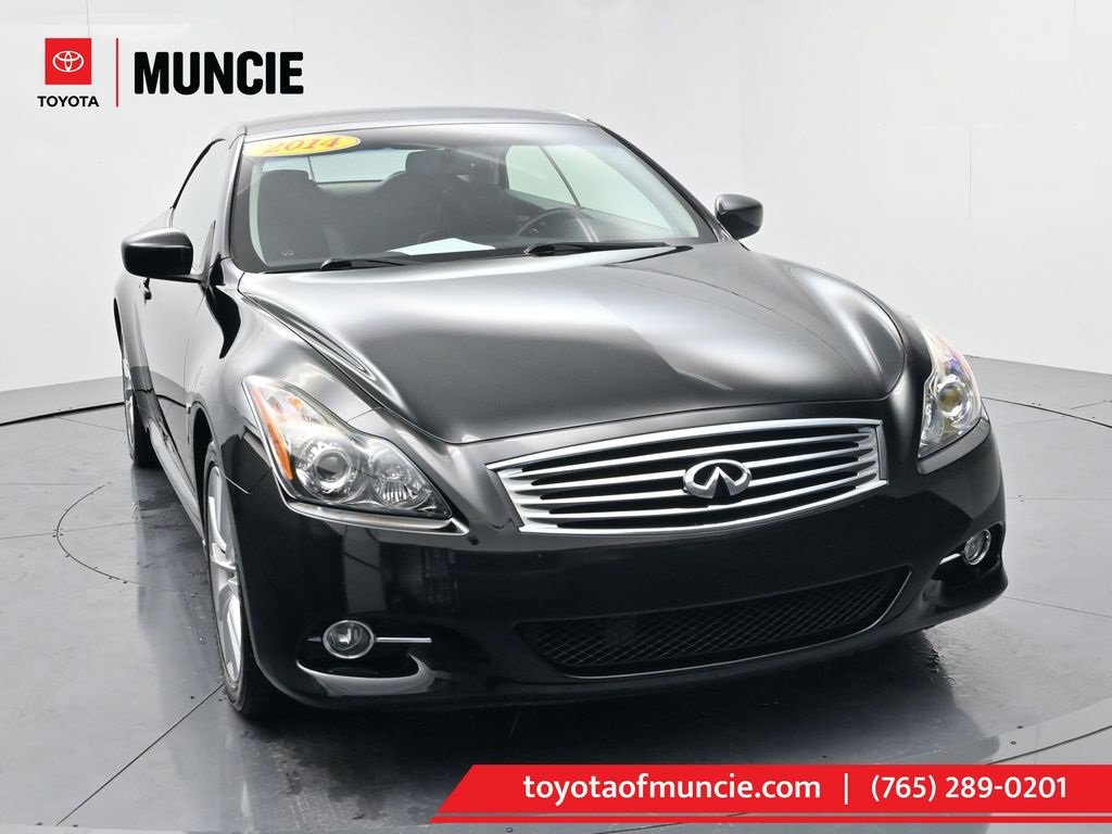 Used 2014 INFINITI Q60 Convertible w/ Premium Package