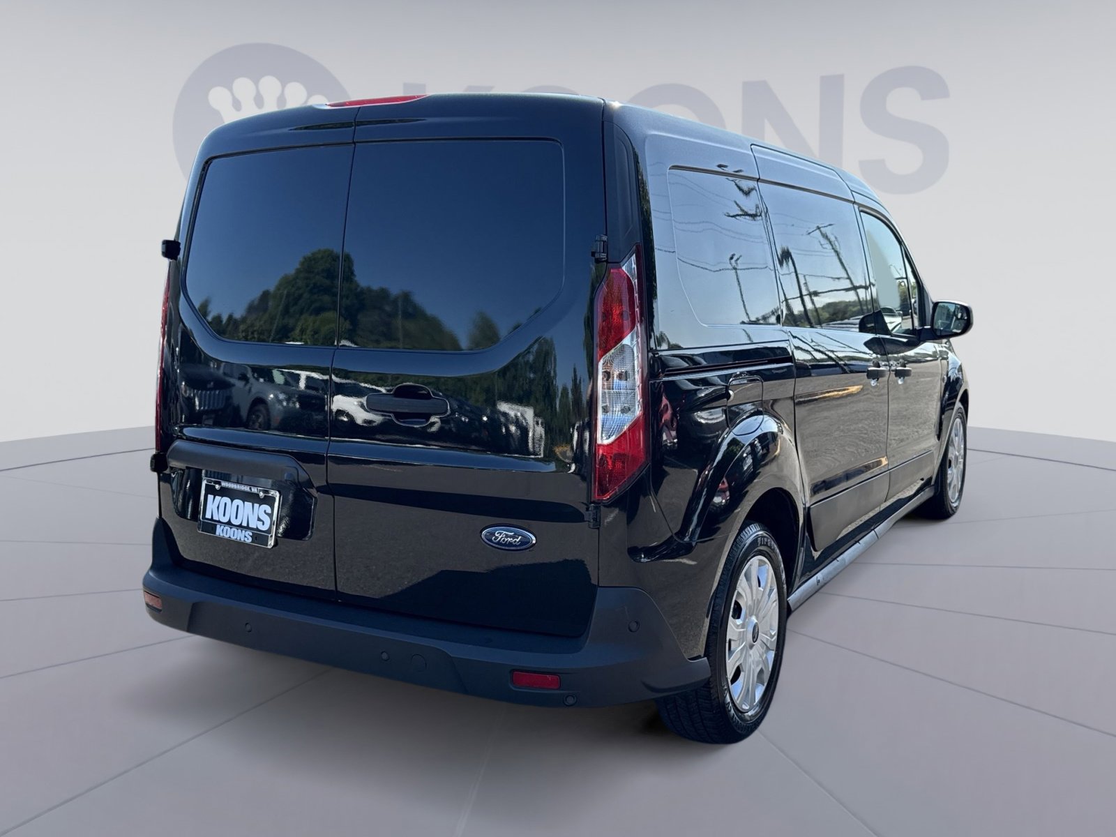 Used 2022 Ford Transit Connect XLT FWD image 7