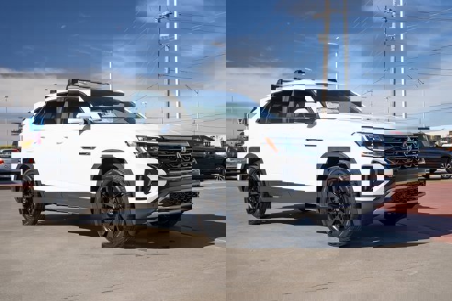 New 2026 Volkswagen Atlas Cross Sport SE image 8