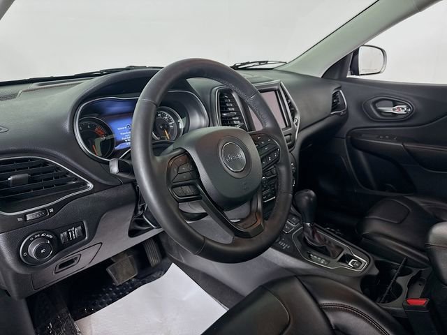 Used 2020 Jeep Cherokee Trailhawk w/ Technology Group image 9