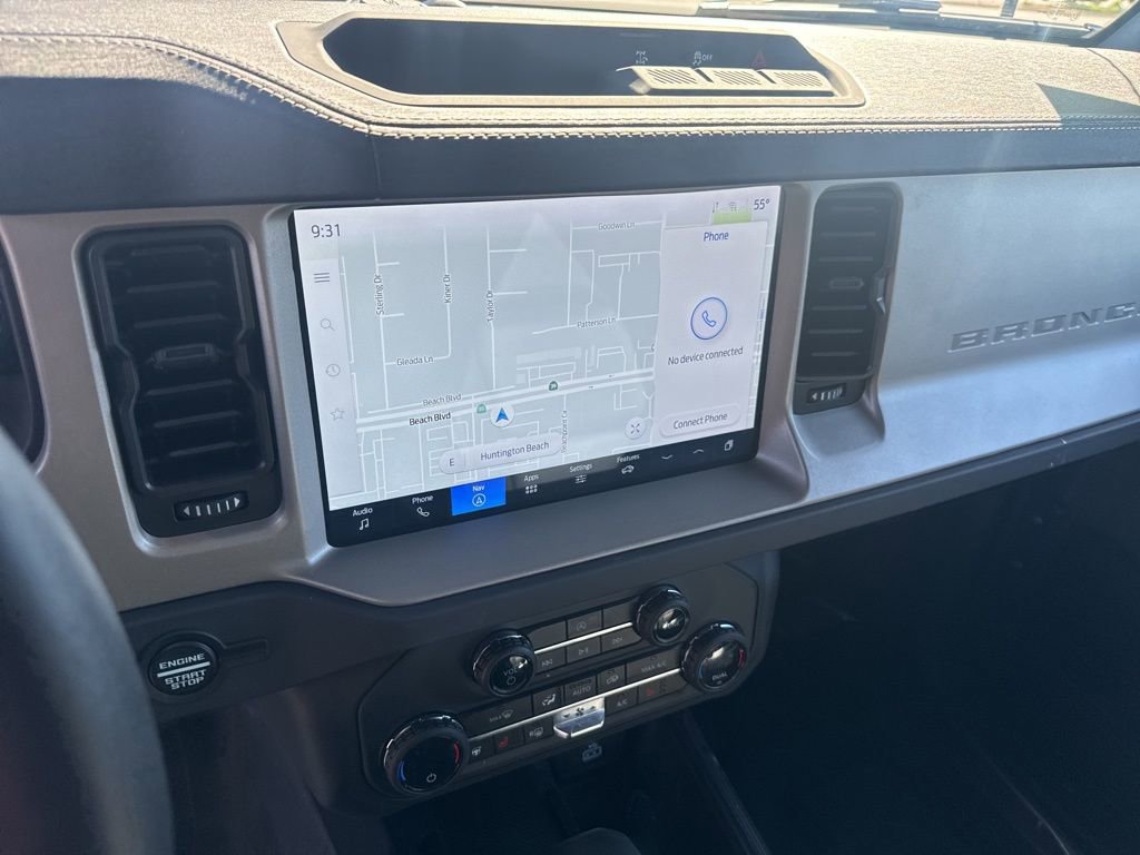 Used 2025 Ford Bronco Outer Banks image 17