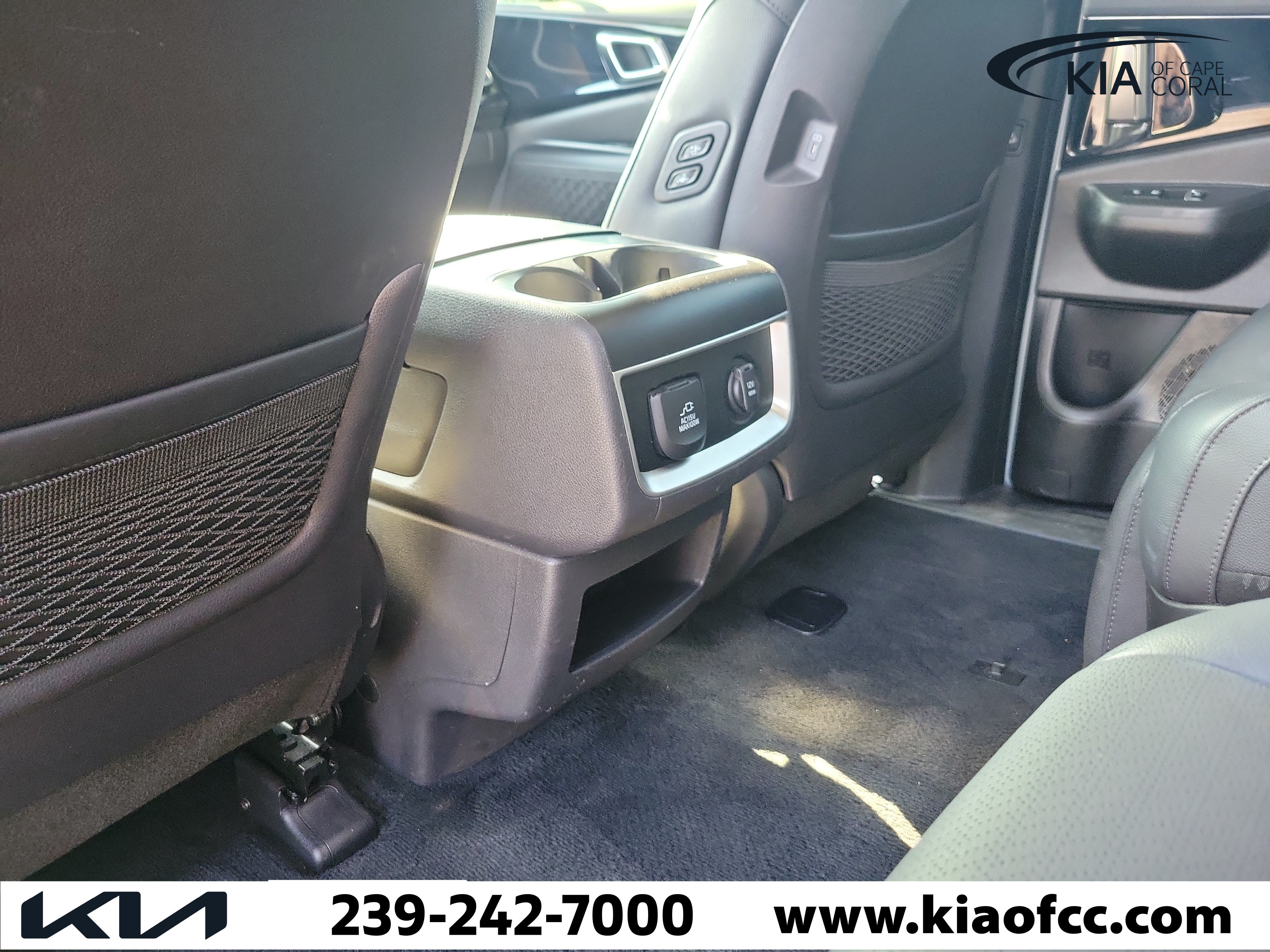 Certified 2025 Kia Carnival SX Prestige FWD image 14