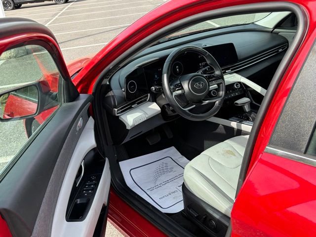 Used 2021 Hyundai Elantra Limited w/ Cargo Package FWD image 13