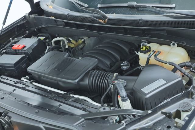 Used 2021 GMC Yukon SLT w/ SLT Premium Package image 9