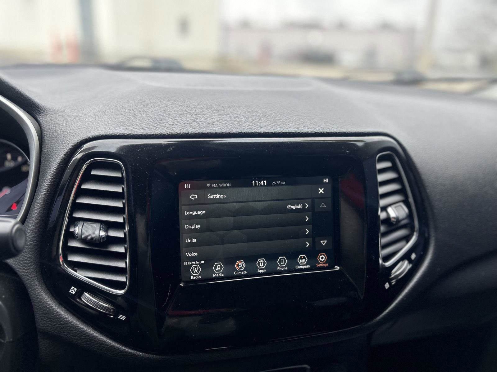 Used 2019 Jeep Compass Altitude image 23