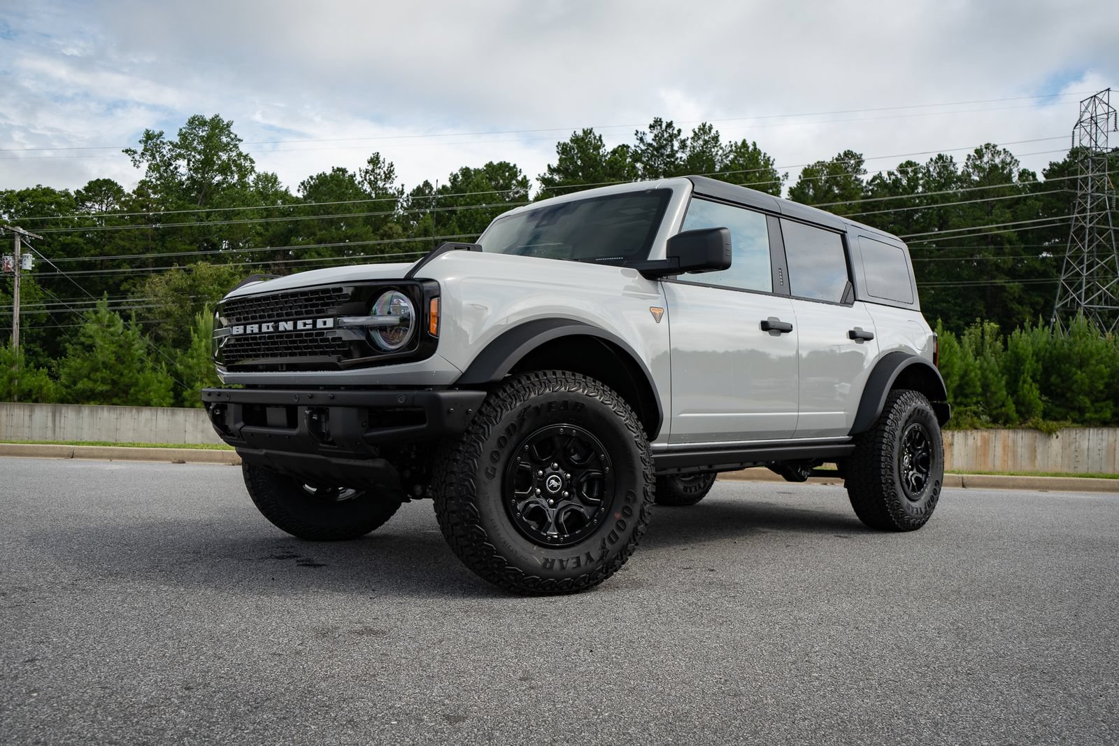 New 2026 Ford Bronco Badlands AWD/4WD image 6