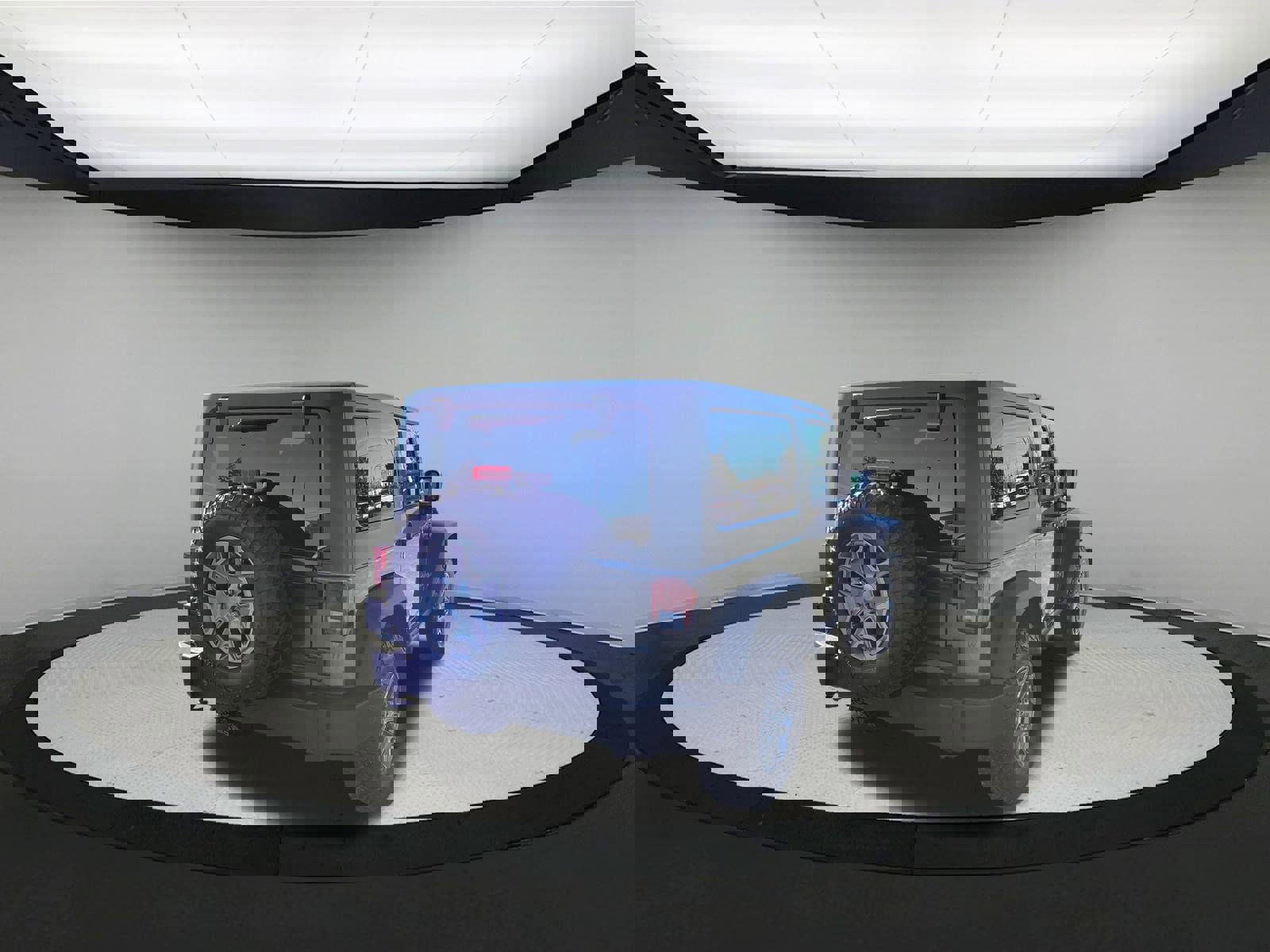 Used 2018 Jeep Wrangler Rubicon w/ Power Convenience Group image 8