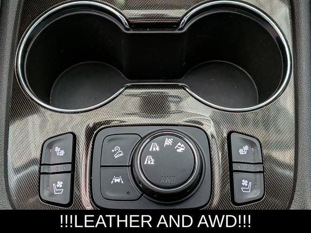 Used 2021 GMC Acadia AT4 w/ GMC Pro Grade Package AWD/4WD image 34