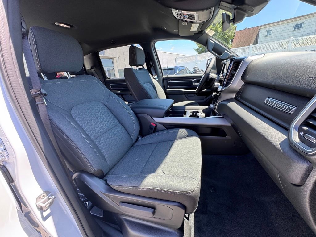 New 2026 RAM 1500 4x4 Crew Cab image 20