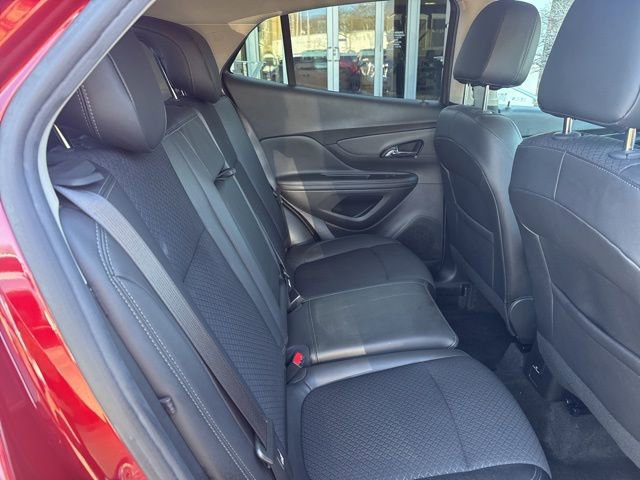 Used 2022 Buick Encore Preferred w/ Safety Package image 30