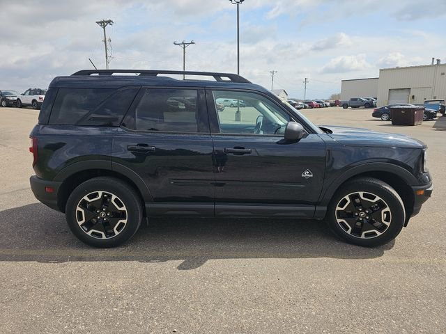 Used 2023 Ford Bronco Sport Outer Banks w/ Tech Package AWD/4WD image 8