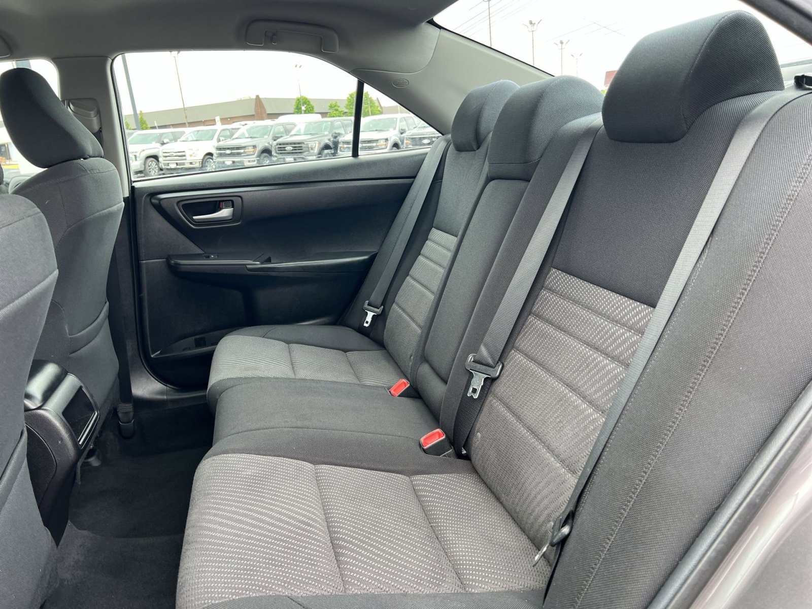 Used 2016 Toyota Camry LE w/ Protection Package (Q2) FWD image 31