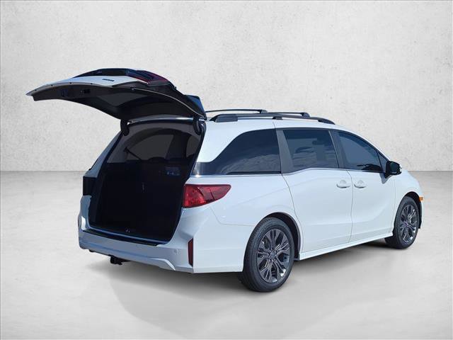 New 2026 Honda Odyssey Touring image 2