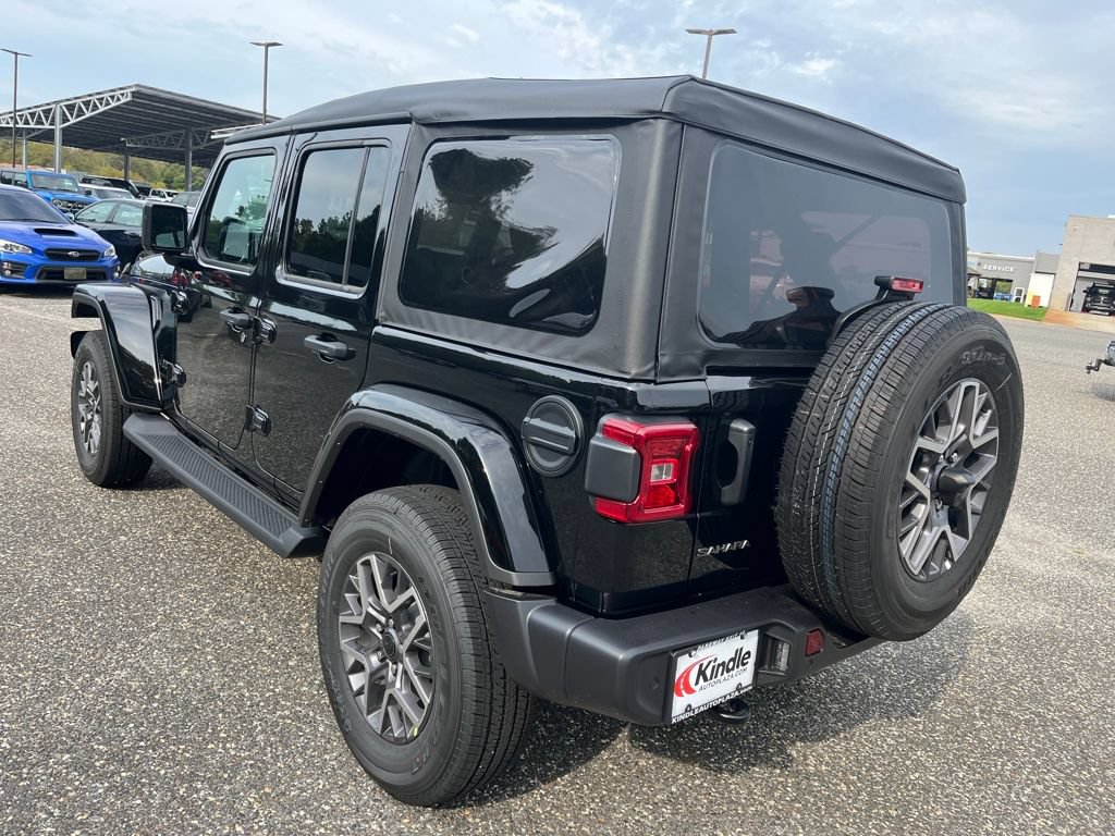 New 2025 Jeep Wrangler Unlimited Sahara AWD/4WD image 29